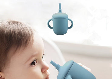 New Design Baby Feeding Cup Straw Water Bottle Sippy Cup